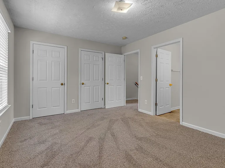 1509 Center Pointe Dr — Photo 9