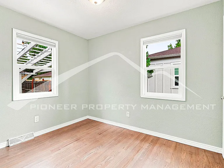 4457 Umatilla St — Photo 11
