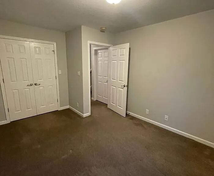 7920 Ellisville Ln — Photo 17