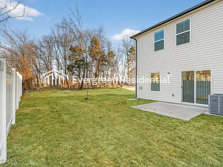 Barryview Townhomes — Photo 28
