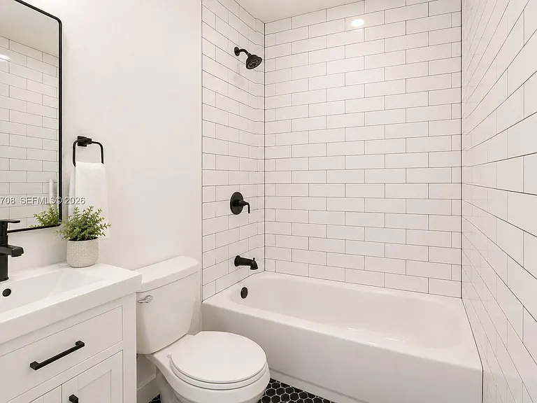 2272 SW 11th Ter — Photo 15