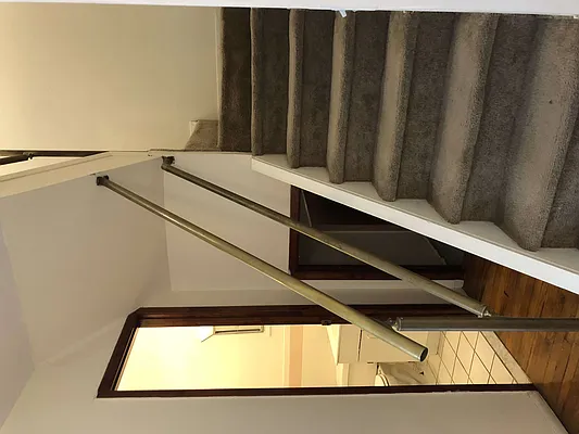 Rented by 18 REALTY | media 31