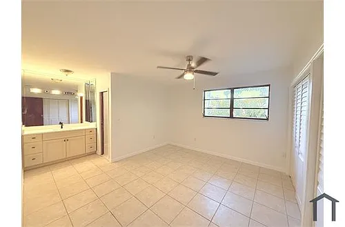 559 NW 88th St #2 Photo 1