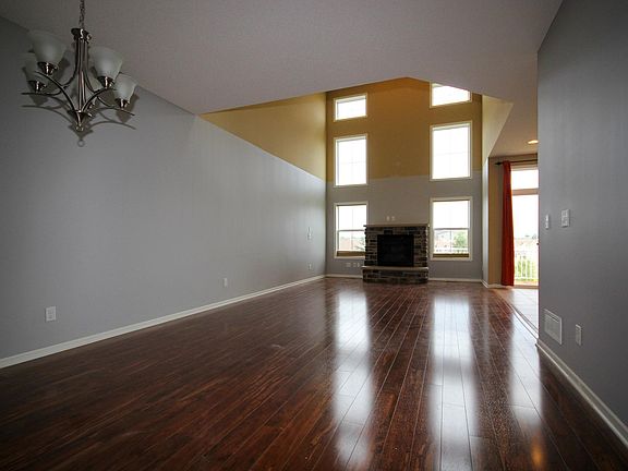 2nd image of 15535 Junegrass Ln