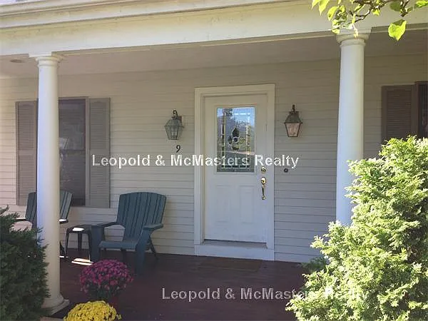 11 Reservoir Rdg — Photo 2