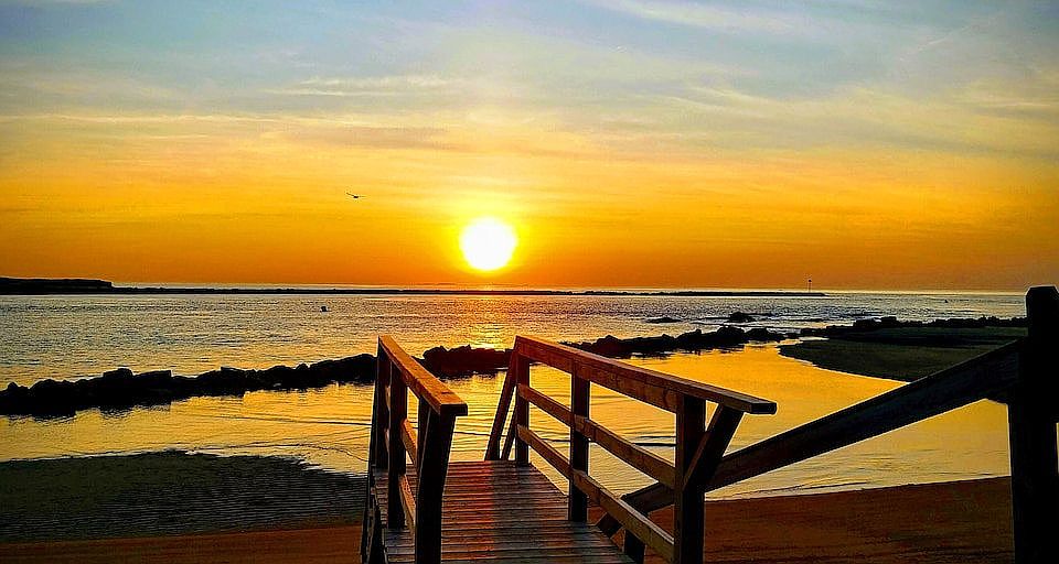 19 Thornton St, Seabrook, NH 03874 Zillow