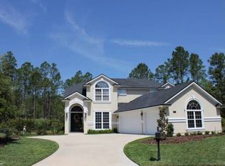 2054 Club Lake Dr, Orange Park, FL 32065