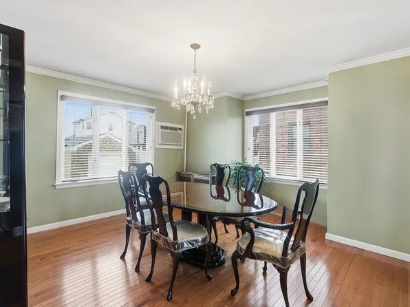 160-36 99th Street image 7 of 31