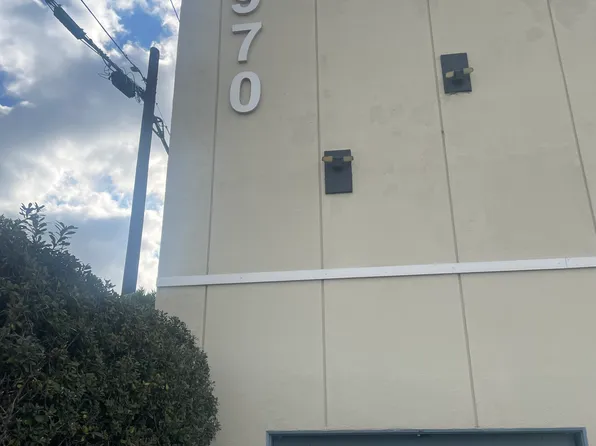 970 1st St APT 10, Hermosa Beach, CA 90254
