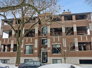 2921 W Glenlake Ave APT 4E, Chicago, IL 60659