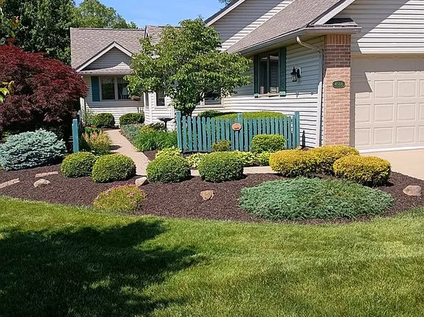 4508 Deer Creek Dr, Wooster, OH 44691