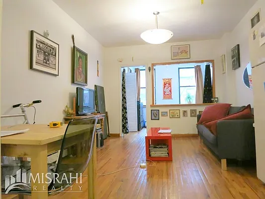 Rented by J Misrahi Realty Corp | media 2