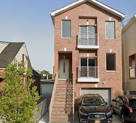 2nd image of 83 Corbin Ave