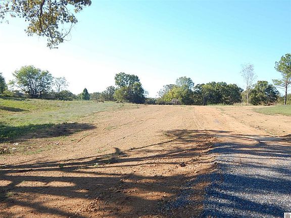 4th image of 500 Little Bear Hwy