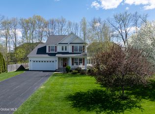 19 Chapel Hill Blvd, Ballston Lake, NY 12019