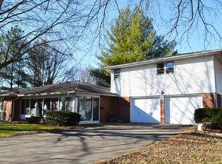 127 Shepherd Dr, Chesterfield, IN