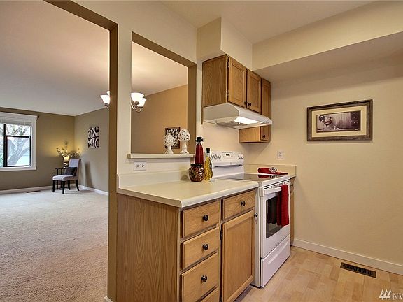 3rd image of 22236 SE 42nd Ln #1055