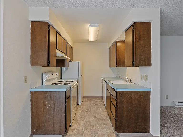 3128 E 28th Ave — Photo 11