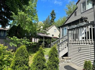 8239 NE 140th Pl #1, Kirkland, WA 98034