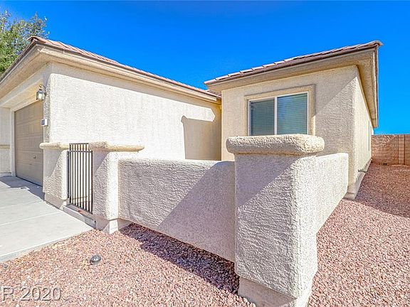 3rd image of 7133 Bocaire Dr
