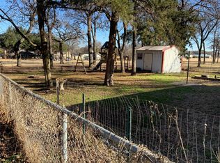 125 Modoc Trl, Lake Kiowa, TX 76240