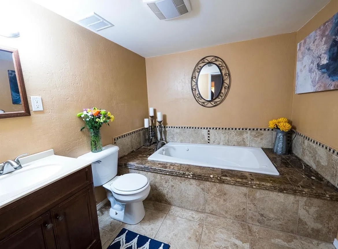 4809 Carol Dr — Photo 4