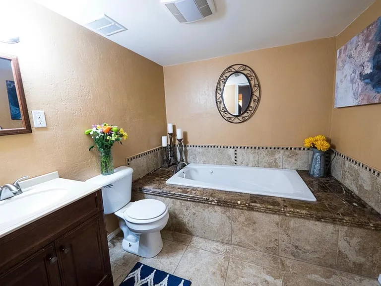 4809 Carol Dr — Photo 4