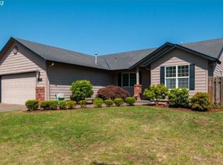 15063 Pebble Beach Dr, Oregon City, OR 97045