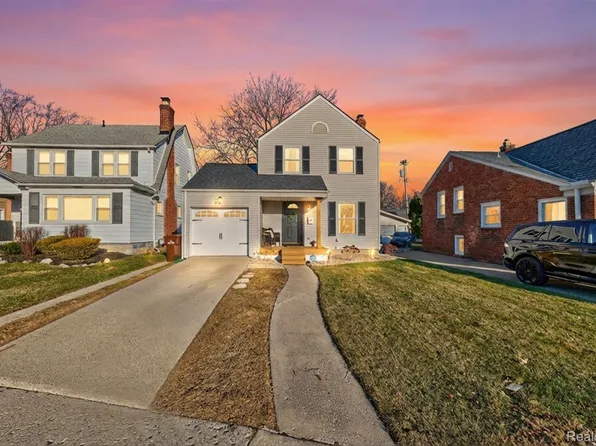 4453 Newberry St, Wayne, MI 48184