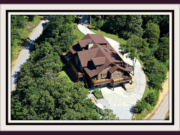 5th image of 430 Sugar Cove Way