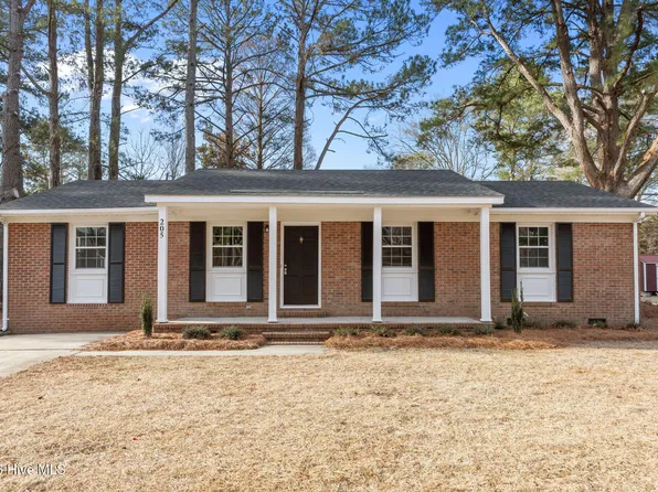 205 W 16th St, Washington, NC 27889