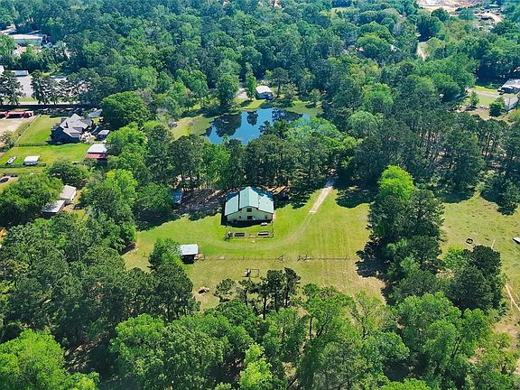 2nd image of 20476 Sullivan Rd