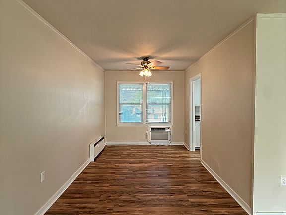 4th image of 1518 Mahan Ave #1518