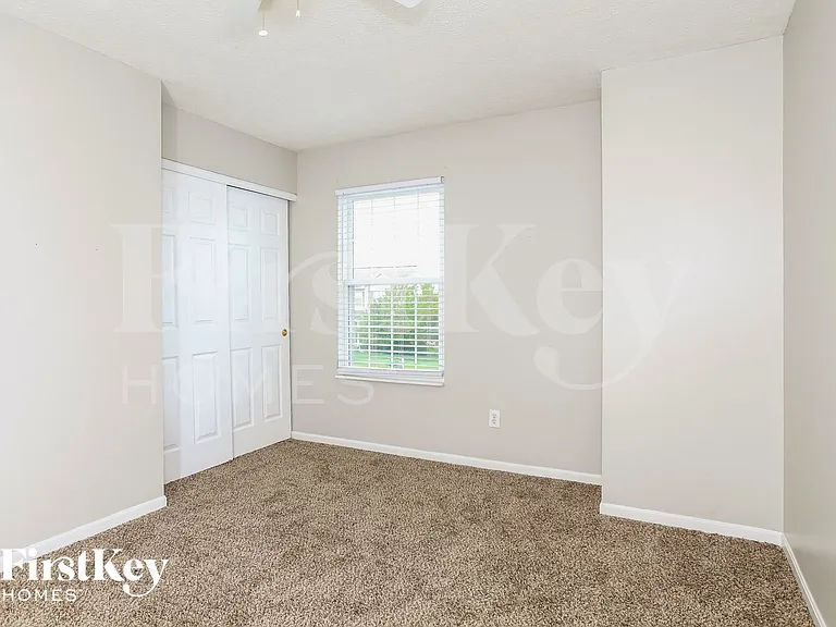 8106 Autumn Pl — Photo 10