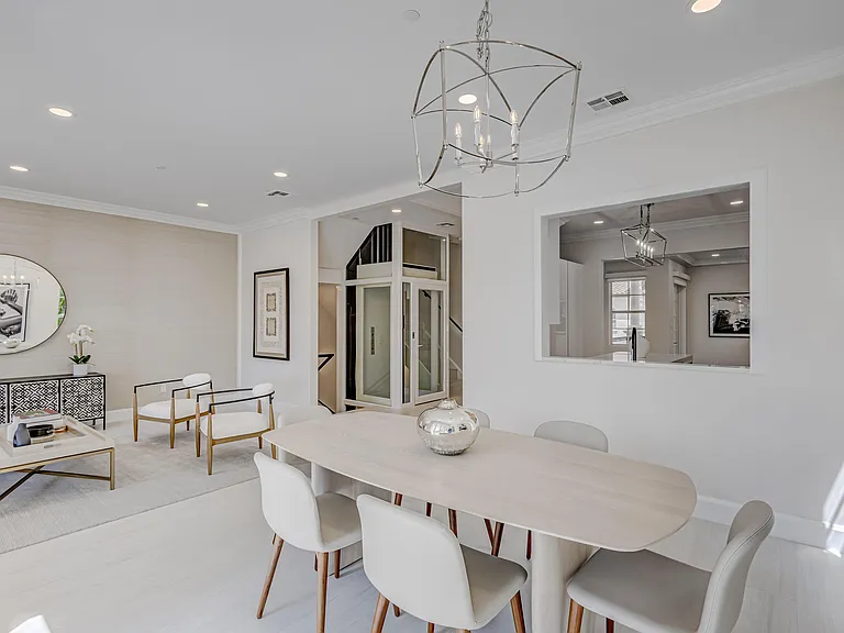27 Marina Gardens Dr — Photo 33