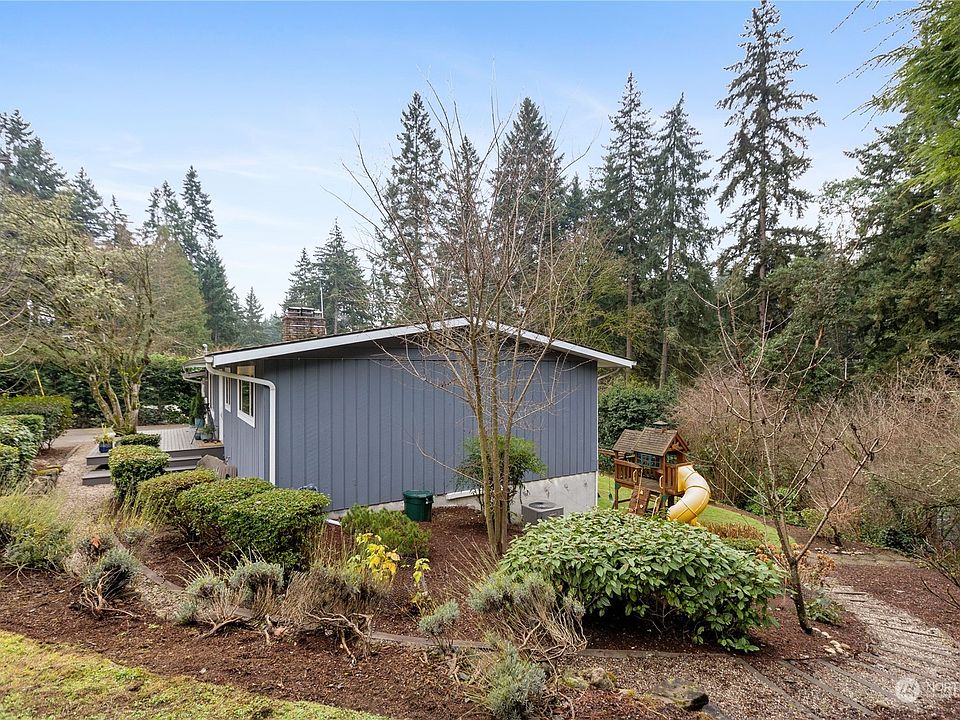 1st image of 1821 104th Avenue SE