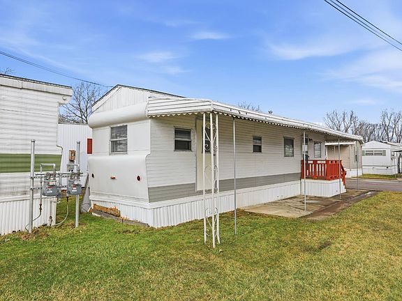 3rd image of 22600 Middlebelt Rd #C03