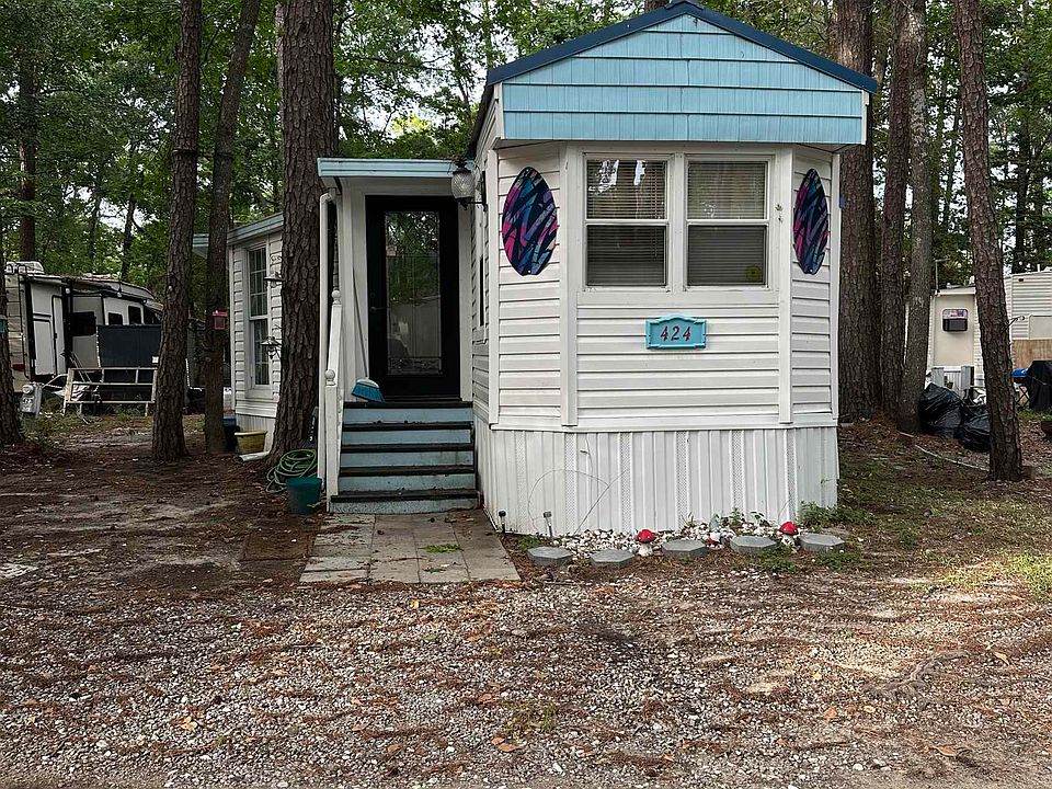 1st image of 613 5th Ave. S Lot 424