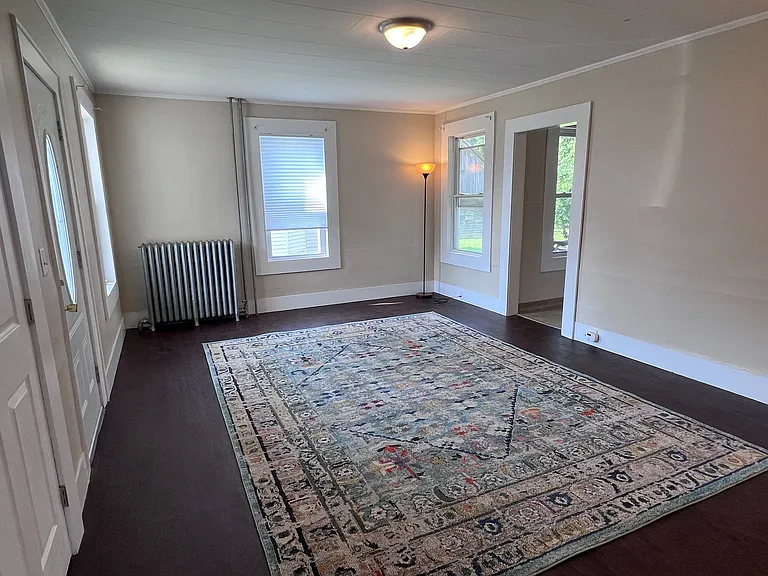 6 Prospect St #1 — Photo 1