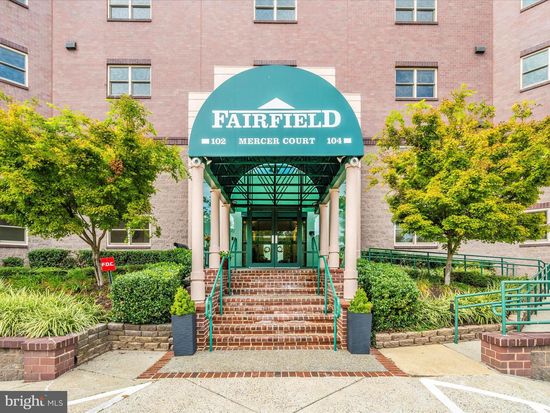 104 Mercer Ct APT 13-3, Frederick, MD 21701