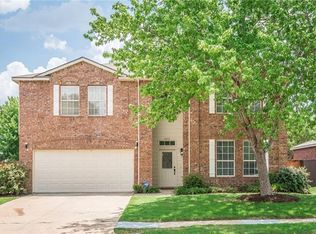 2016 Bayberry Dr, Little Elm, TX 75068