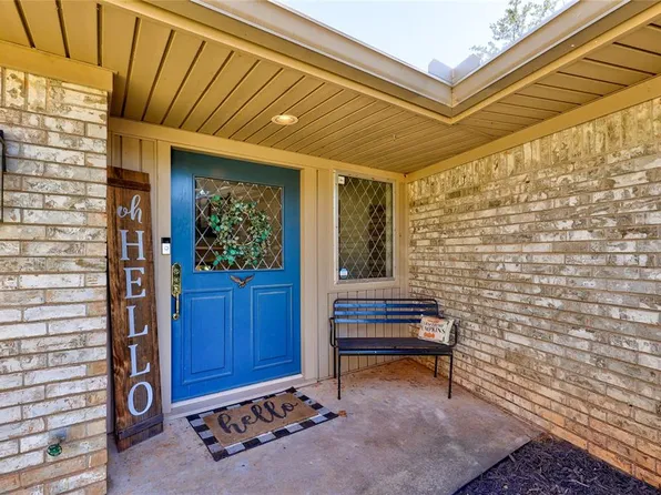 6300 Saintsbury Ct, Oklahoma City, OK 73132