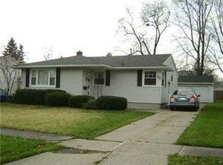 10 Eisenhower Dr, Lockport, NY 14094