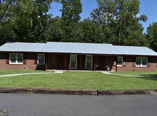 2043 N Jefferson St NE, Milledgeville, GA 31061