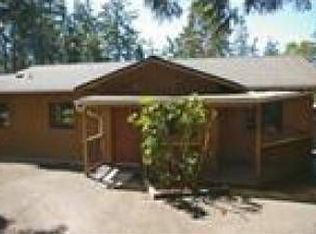 1312 S West Camano Dr, Camano Island, WA 98282