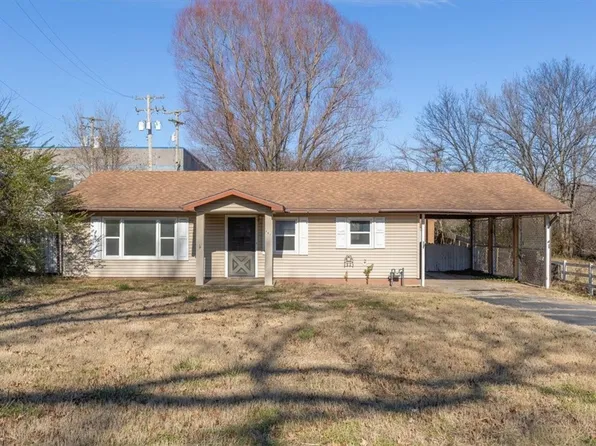 407 Academy St, South West City, MO 64863