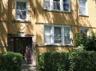 3700 W Cornelia Ave APT 1, Chicago, IL 60618