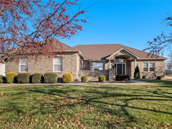 7370 Wolfrun Trl, Fairview Heights, IL 62208