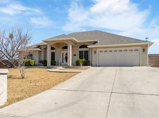 107 Lookout Dr, Del Rio, TX 78840