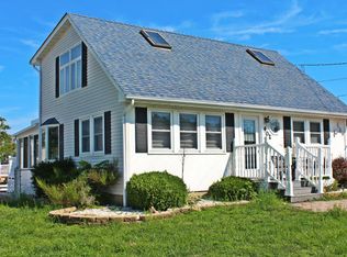 402 Whyatt Ct, Forked River, NJ 08731